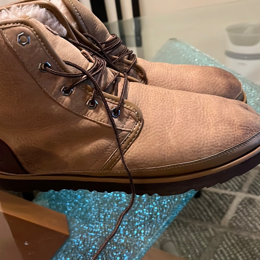 UGG Mens boots size 9